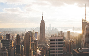 莱加内斯险胜对手，成功保级